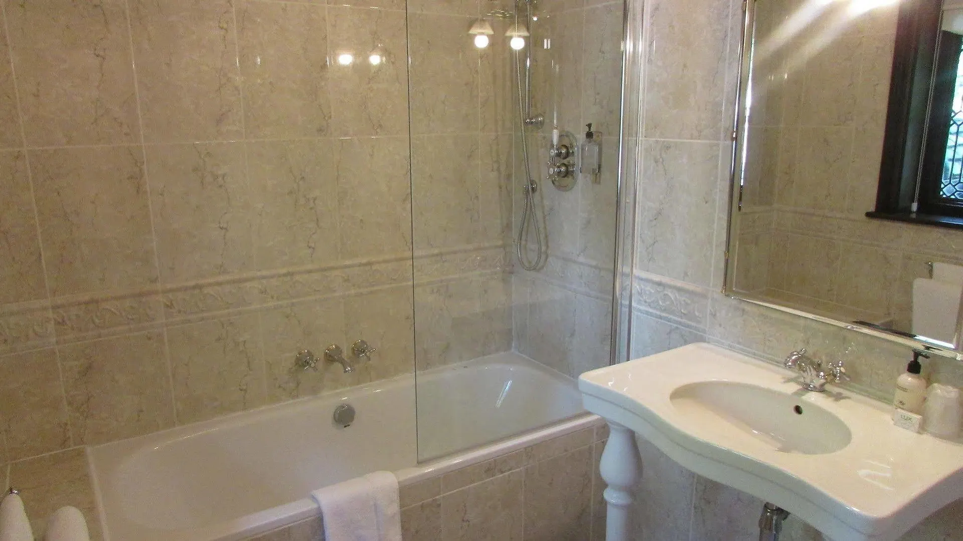 *** Guest house Tudor Grange Bournemouth United Kingdom